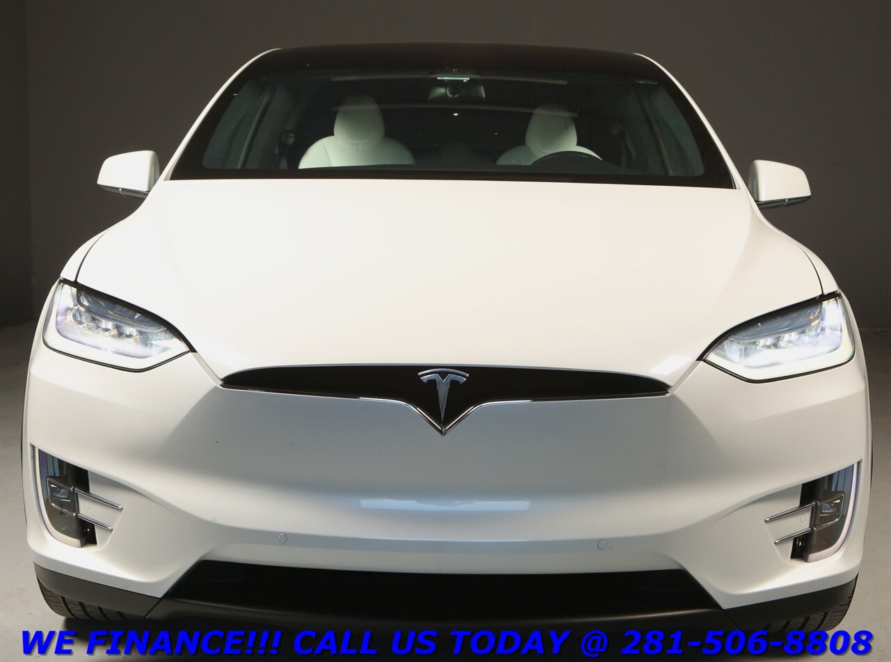 2020 Tesla Model X 2020 Long Range Plus AWD FSD 3RD ROW WOOD 37K - Photo 8 - Houston, TX 77031