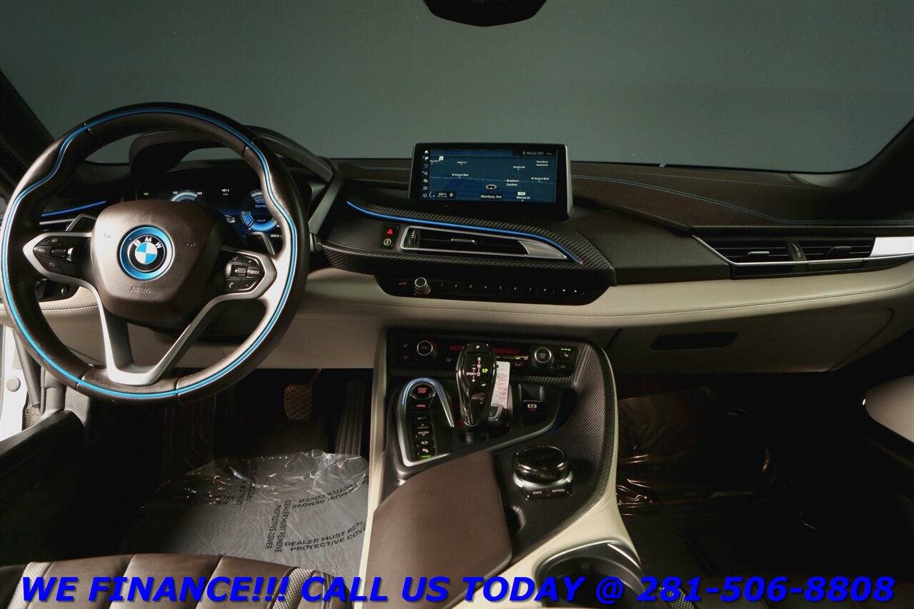 2019 BMW i8 2019 TERA WORLD AWD PLUG-IN HYBRID BLIND 34K MLS   - Photo 3 - Houston, TX 77031