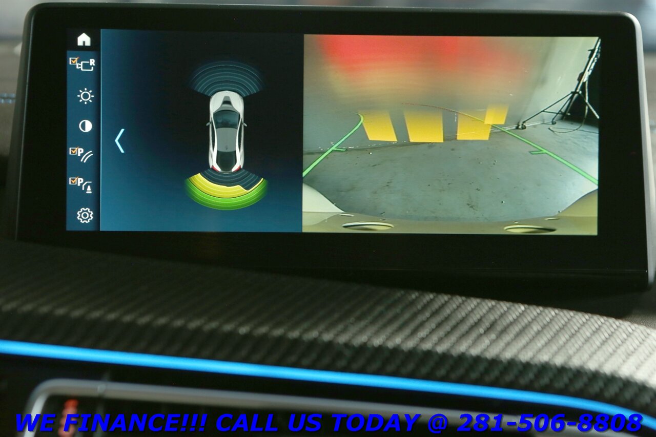 2019 BMW i8 2019 TERA WORLD AWD PLUG-IN HYBRID BLIND 34K MLS   - Photo 18 - Houston, TX 77031