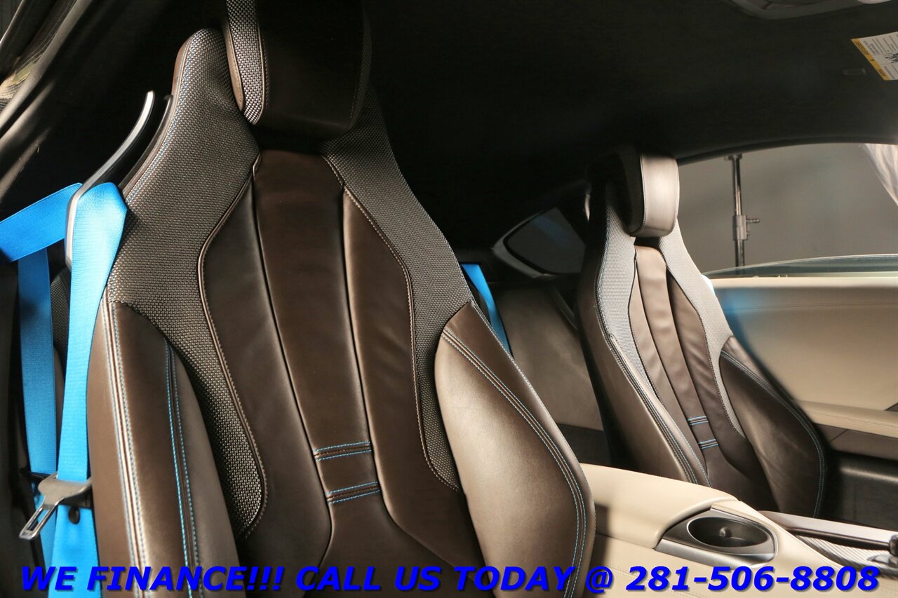 2019 BMW i8 2019 TERA WORLD AWD PLUG-IN HYBRID BLIND 34K MLS   - Photo 21 - Houston, TX 77031