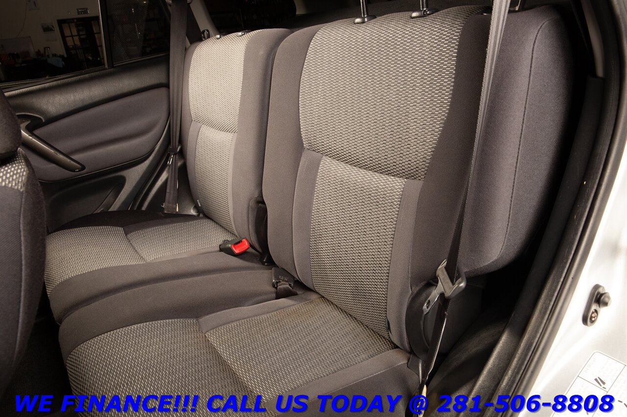 2004 Toyota RAV4 2004 AUTO CRUISE 16 "ALLOY ROOF RACK - Photo 21 - Houston, TX 77031