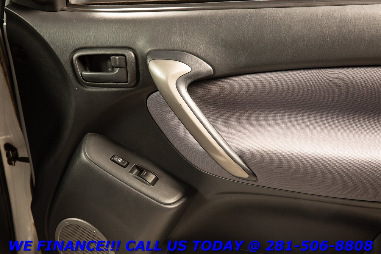 2004 Toyota RAV4 2004 AUTO CRUISE 16 "ALLOY ROOF RACK - Photo 18 - Houston, TX 77031