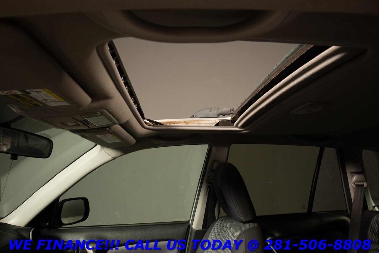 2004 Toyota RAV4 2004 AUTO CRUISE 16 "ALLOY ROOF RACK - Photo 11 - Houston, TX 77031