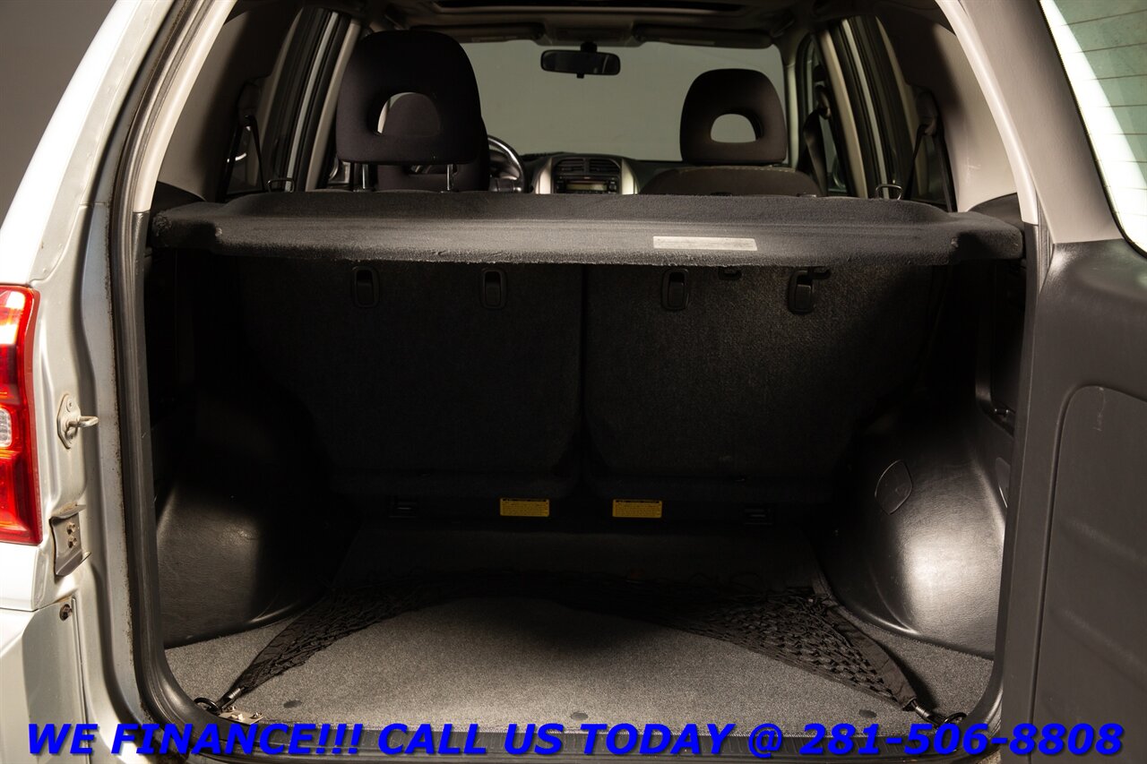 2004 Toyota RAV4 2004 AUTO CRUISE 16 "ALLOY ROOF RACK - Photo 22 - Houston, TX 77031