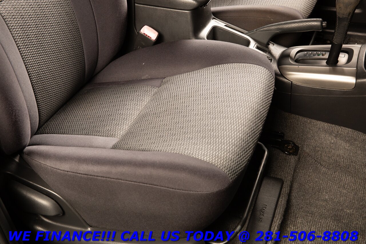 2004 Toyota RAV4 2004 AUTO CRUISE 16 "ALLOY ROOF RACK - Photo 20 - Houston, TX 77031