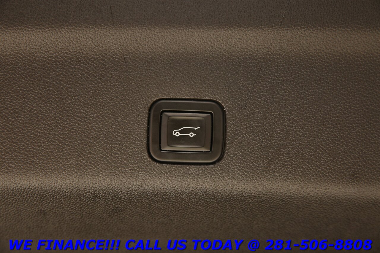 2021 Chevrolet Tahoe 2021 LT 4X4 CARPLAY ADAPT CRUISE 8PASS CAMERA   - Photo 26 - Houston, TX 77031