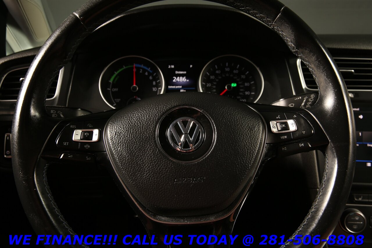 2019 Volkswagen Golf 2019 e-Golf Electric SE BLIND HEATSEAT CAMERA 45K   - Photo 13 - Houston, TX 77031