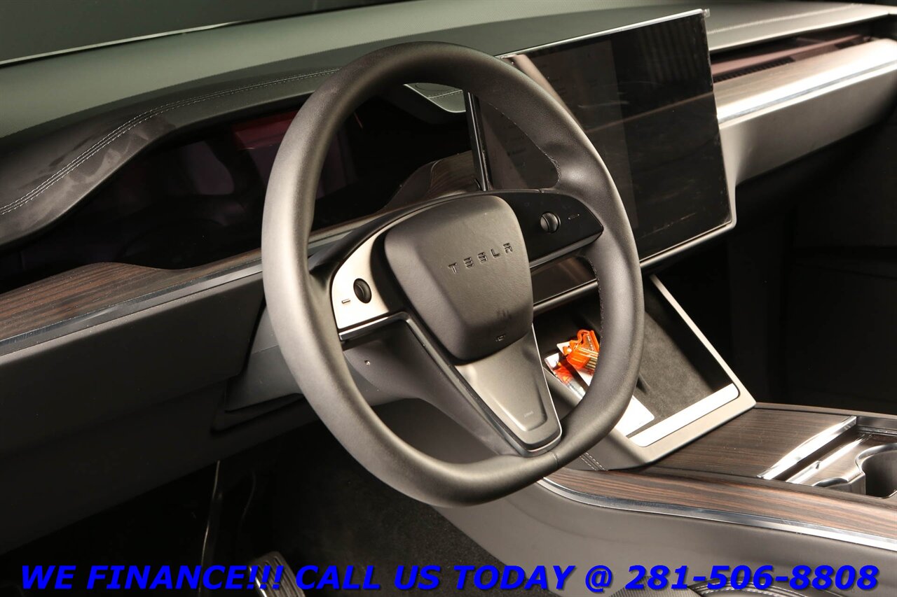 2024 Tesla Model X 2024 AWD FSD4 AUTOPILOT NAV HEAT/COOL SEATS - Photo 10 - Houston, TX 77031
