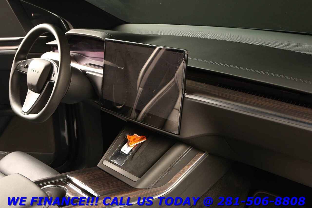 2024 Tesla Model X 2024 AWD FSD4 AUTOPILOT NAV HEAT/COOL SEATS - Photo 19 - Houston, TX 77031