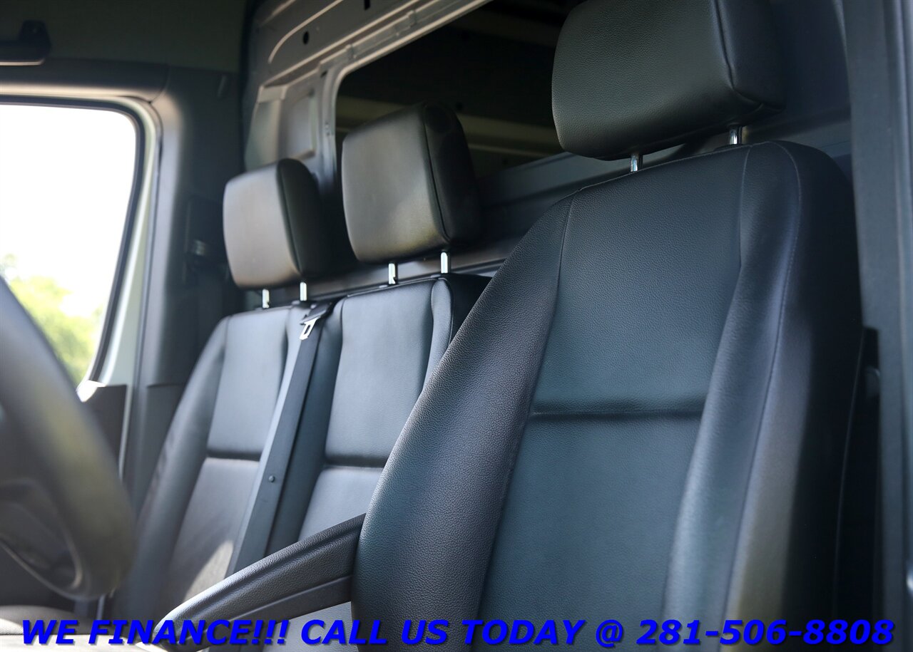 2023 Mercedes-Benz Sprinter 2023 2500 DIESEL 170 " CARGO VAN HIGH ROOF BLIS CAM - Photo 11 - Houston, TX 77031