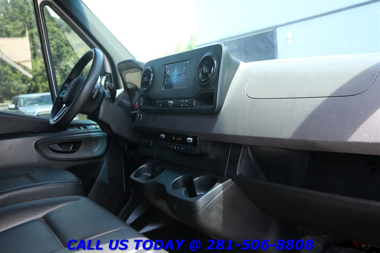 2023 Mercedes-Benz Sprinter 2023 2500 DIESEL 170 " CARGO VAN HIGH ROOF BLIS CAM - Photo 17 - Houston, TX 77031