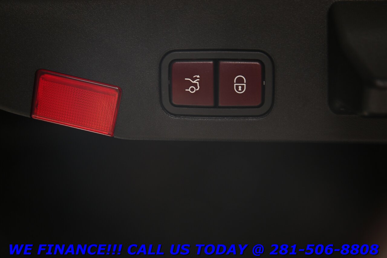 2013 Mercedes-Benz 2013 SL 550 PREM MAGIC SKY ROOF NAV BLIS SPORT 51K   - Photo 27 - Houston, TX 77031