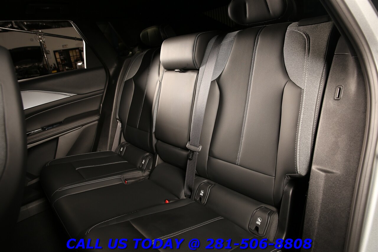 2024 Cadillac LYRIQ 2024 Tech NAV PANO ADADPTcruise 360CAM CARPLAY 20 " - Photo 22 - Houston, TX 77031