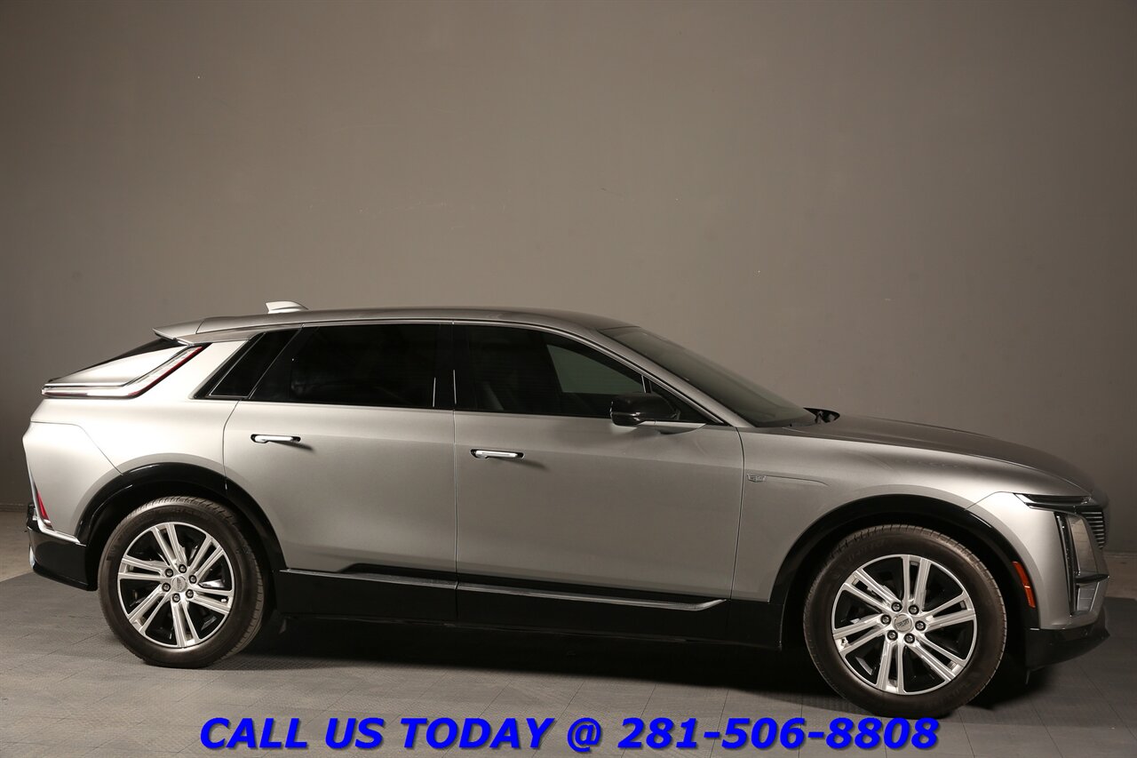 2024 Cadillac LYRIQ 2024 Tech NAV PANO ADADPTcruise 360CAM CARPLAY 20 " - Photo 7 - Houston, TX 77031