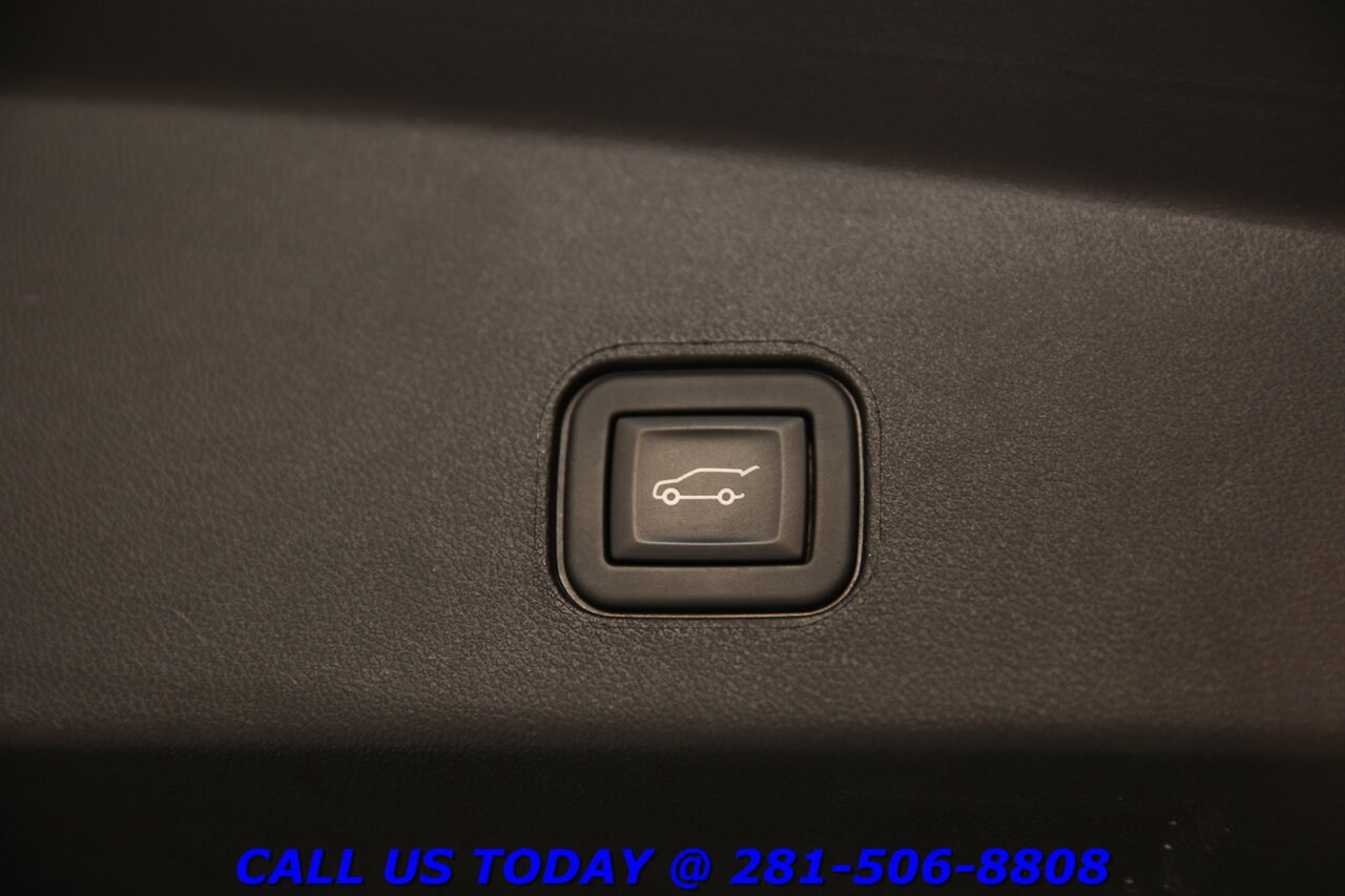 2024 Cadillac LYRIQ 2024 Tech NAV PANO ADADPTcruise 360CAM CARPLAY 20 " - Photo 27 - Houston, TX 77031
