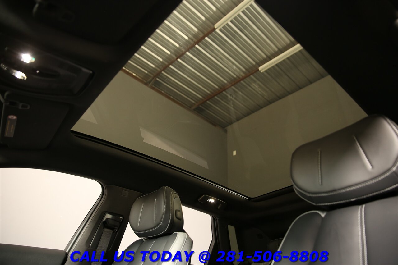 2024 Cadillac LYRIQ 2024 Tech NAV PANO ADADPTcruise 360CAM CARPLAY 20 " - Photo 11 - Houston, TX 77031