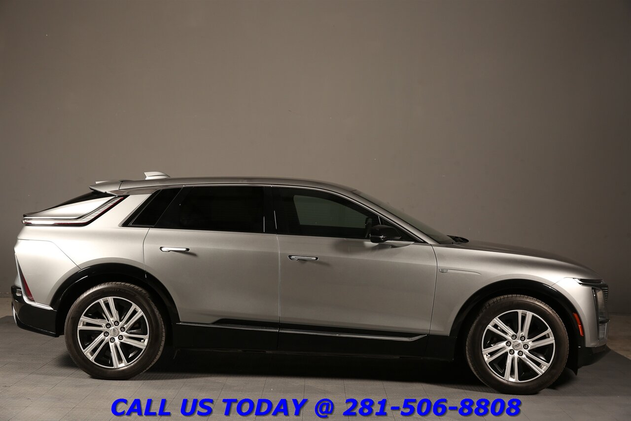 2024 Cadillac LYRIQ 2024 Tech NAV PANO ADADPTcruise 360CAM CARPLAY 20 " - Photo 28 - Houston, TX 77031