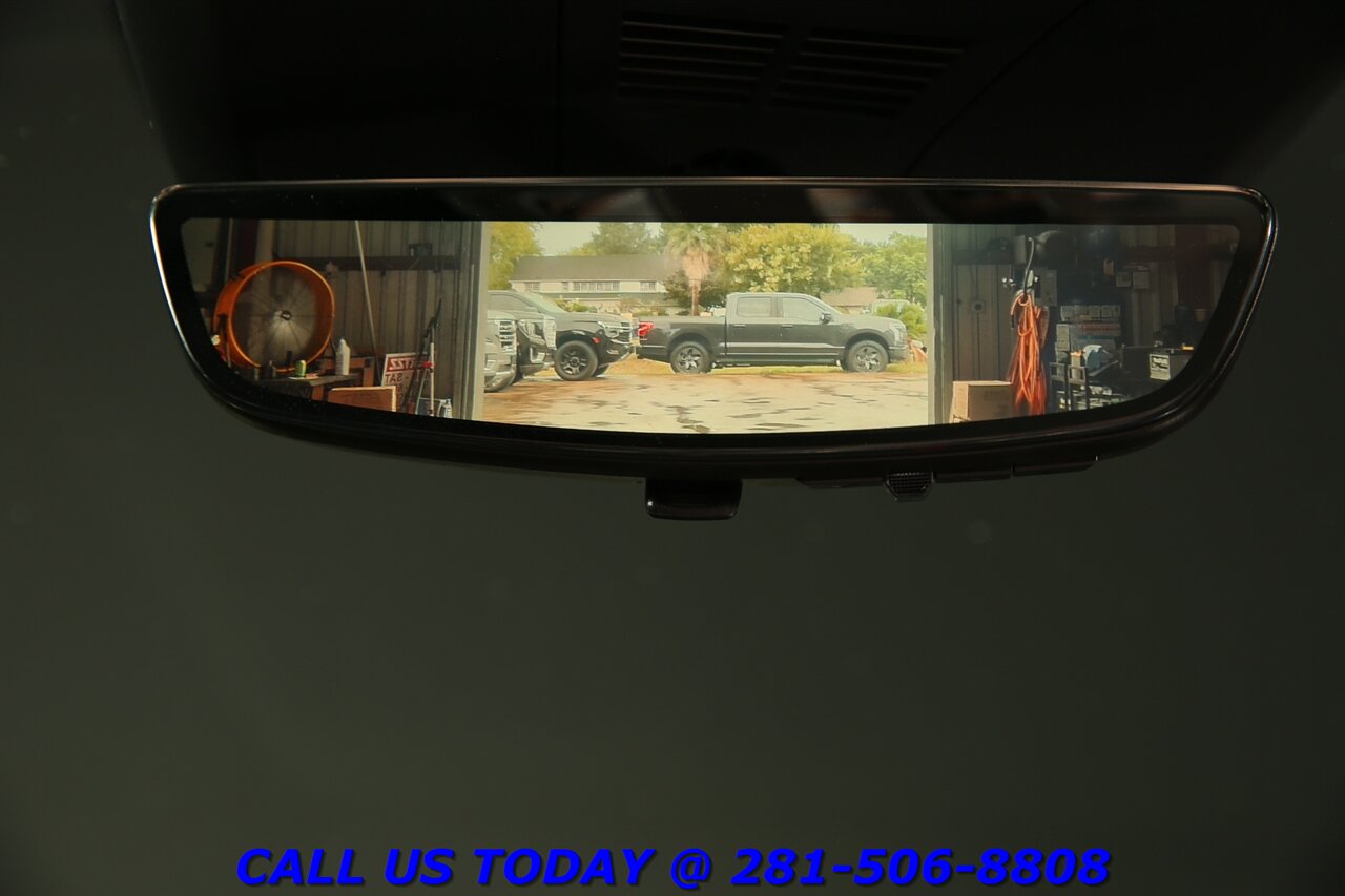 2023 Cadillac LYRIQ 2023 Debut Edition PANO SUPERCRUISE AKG 23K Mi - Photo 15 - Houston, TX 77031