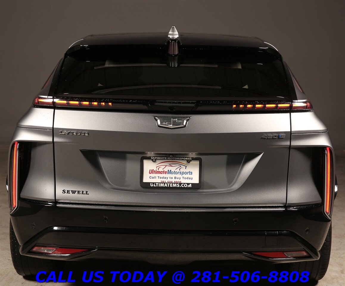 2023 Cadillac LYRIQ 2023 Debut Edition PANO SUPERCRUISE AKG 23K Mi - Photo 5 - Houston, TX 77031