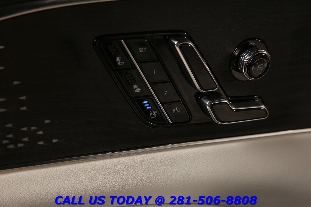 2023 Cadillac LYRIQ 2023 Debut Edition PANO SUPERCRUISE AKG 23K Mi - Photo 30 - Houston, TX 77031
