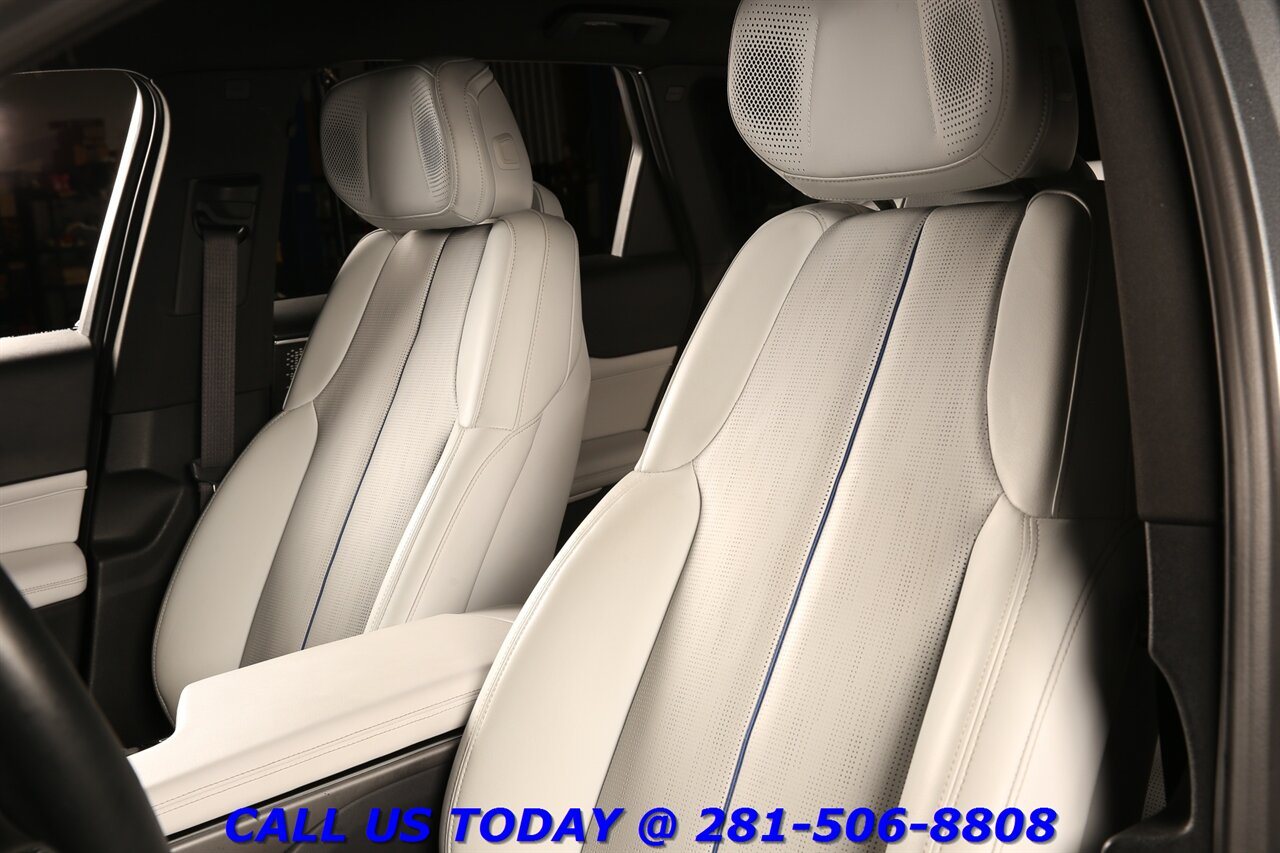 2023 Cadillac LYRIQ 2023 Debut Edition PANO SUPERCRUISE AKG 23K Mi - Photo 13 - Houston, TX 77031
