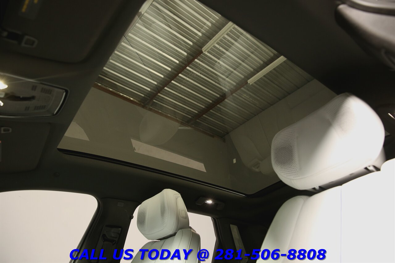 2023 Cadillac LYRIQ 2023 Debut Edition PANO SUPERCRUISE AKG 23K Mi - Photo 12 - Houston, TX 77031