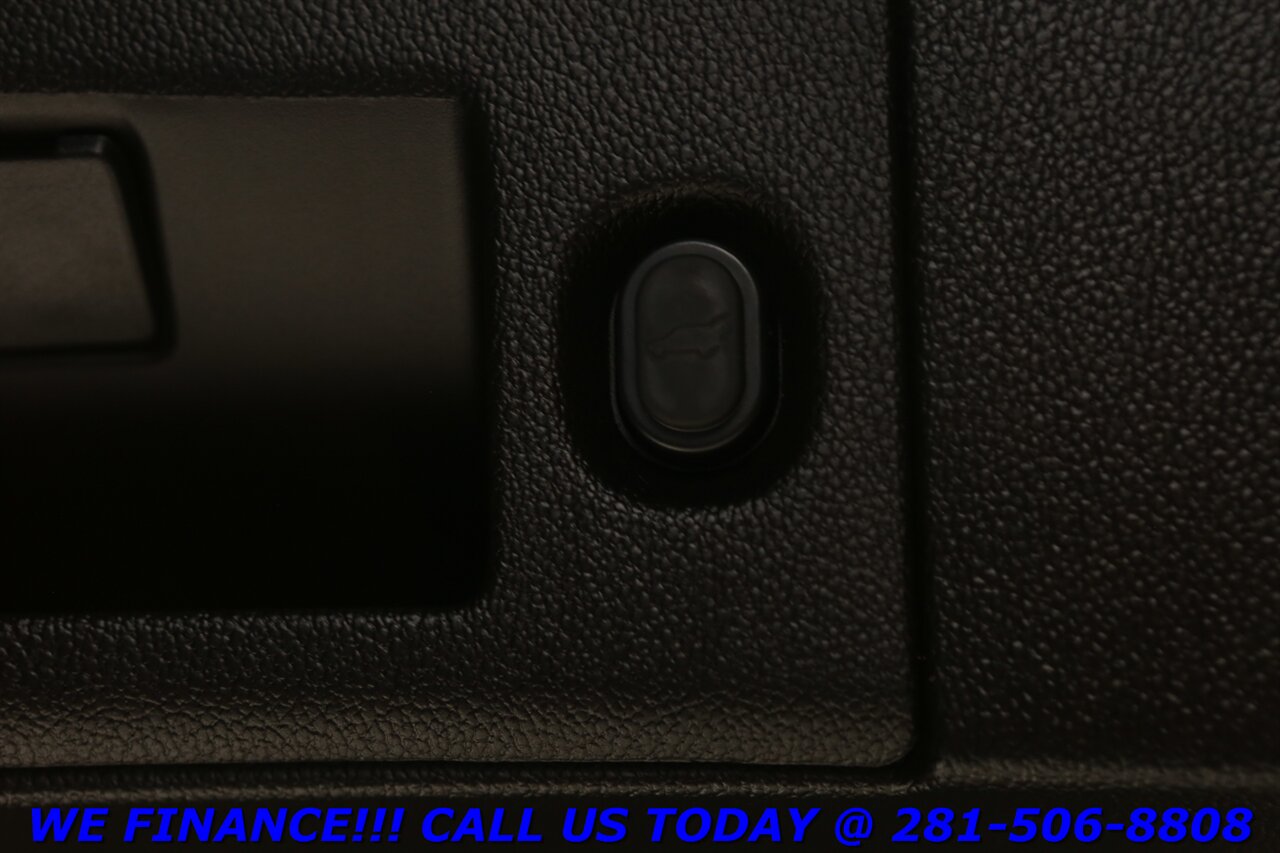 2015 Cadillac Escalade 2015 Premium NAV HUD DVD SUN ADAPT 3ROW BLIND - Photo 29 - Houston, TX 77031
