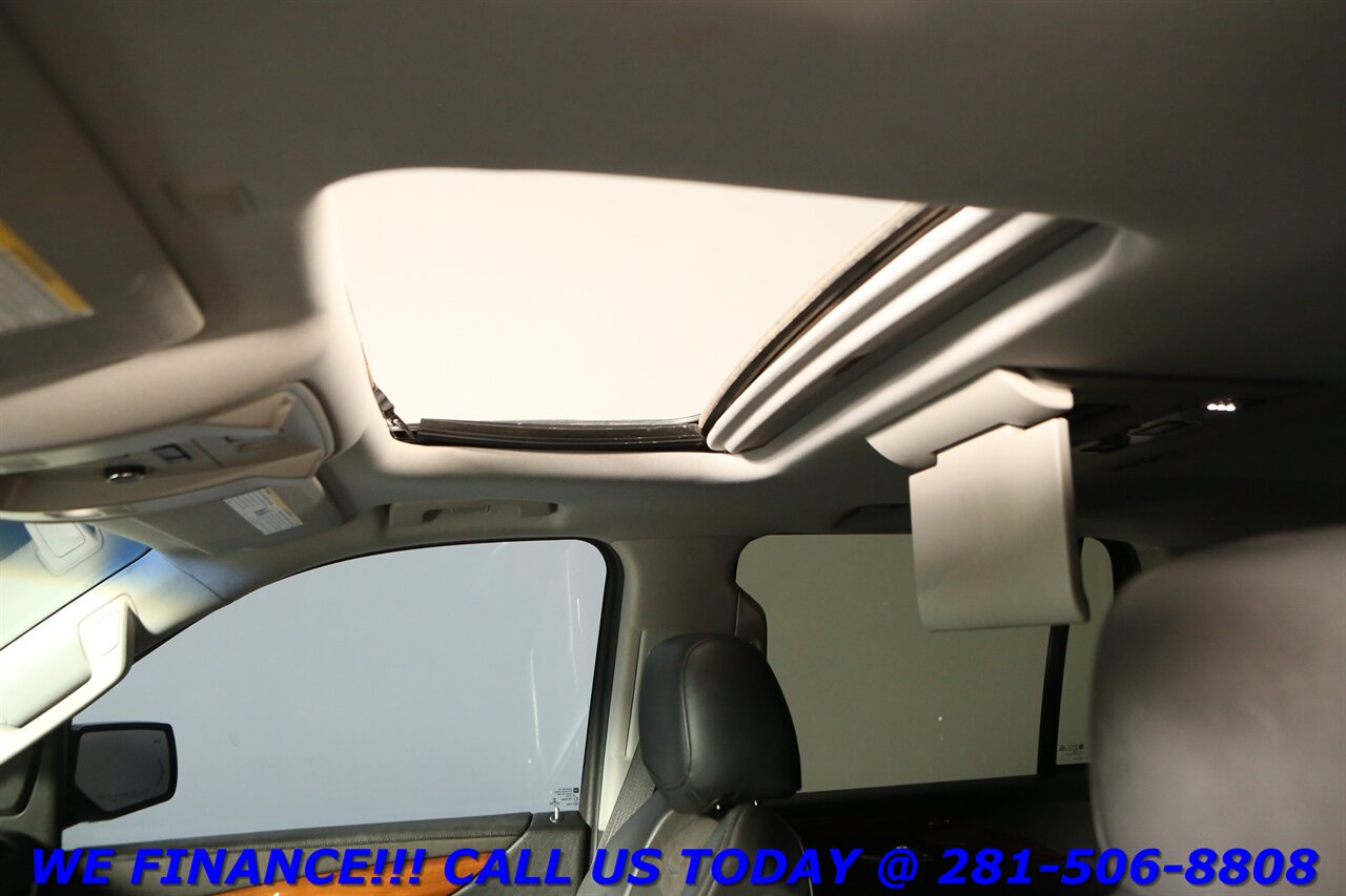 2015 Cadillac Escalade 2015 Premium NAV HUD DVD SUN ADAPT 3ROW BLIND - Photo 11 - Houston, TX 77031