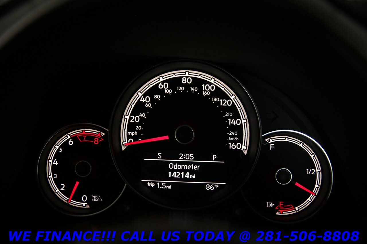 2019 Volkswagen Beetle 2019 2.0T SE SUN LEATHER BLIND HEATSEAT 14K MLS   - Photo 16 - Houston, TX 77031