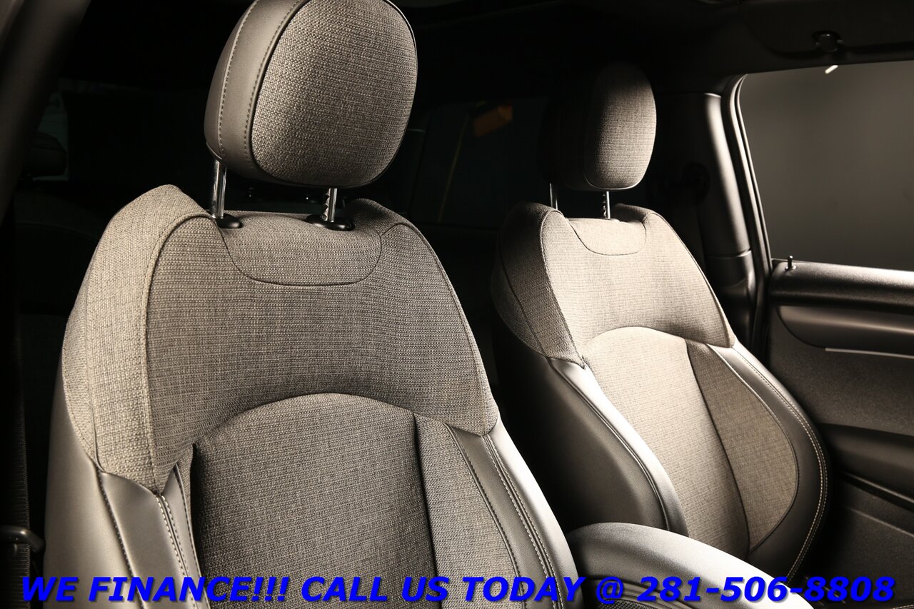 2023 MINI Cooper 2023 SE SIGNATURE NAV PANO SPORT LANE HARMAN 21 ML   - Photo 21 - Houston, TX 77031