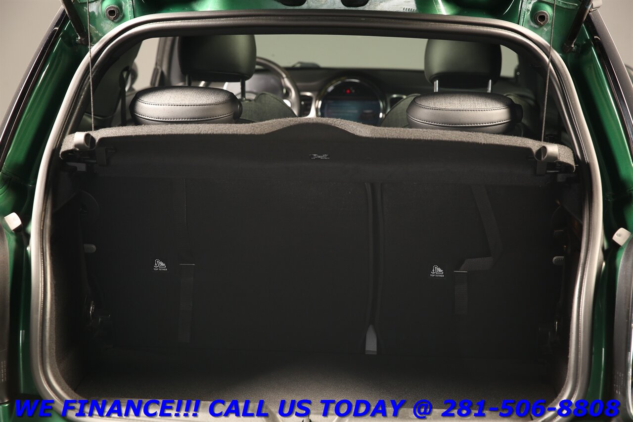 2023 MINI Cooper 2023 SE SIGNATURE NAV PANO SPORT LANE HARMAN 21 ML   - Photo 28 - Houston, TX 77031