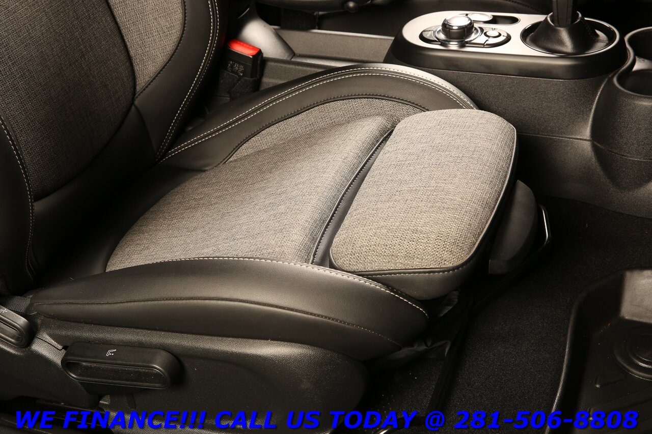 2023 MINI Cooper 2023 SE SIGNATURE NAV PANO SPORT LANE HARMAN 21 ML   - Photo 22 - Houston, TX 77031