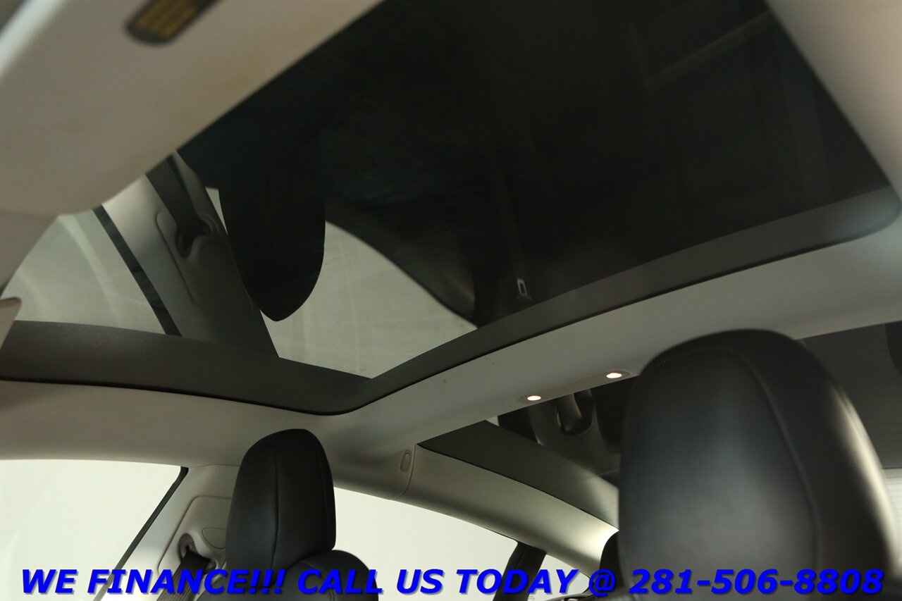 2018 Tesla Model 3 2018 Long Range AUTOPILOT NAV PANO HEATSEAT 68K - Photo 11 - Houston, TX 77031