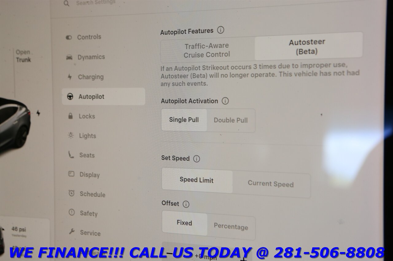 2018 Tesla Model 3 2018 Long Range AUTOPILOT NAV PANO HEATSEAT 68K - Photo 17 - Houston, TX 77031