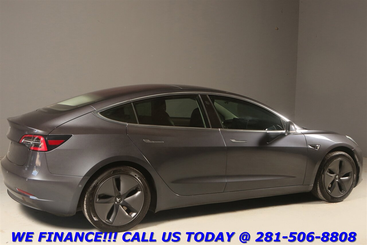 2018 Tesla Model 3 2018 Long Range AUTOPILOT NAV PANO HEATSEAT 68K - Photo 6 - Houston, TX 77031