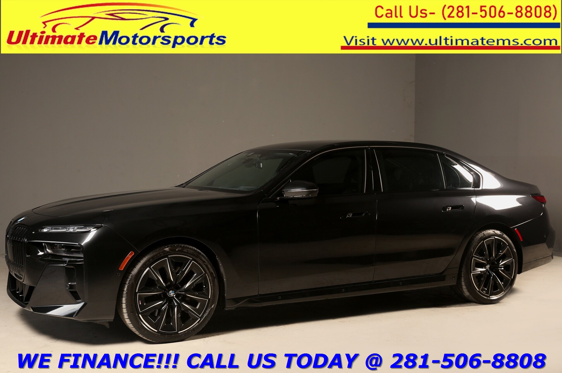 2024 BMW 2024 760i xDrive M-SPORT PREM EXEC THEATER SKY 5Mi   - Photo 1 - Houston, TX 77031