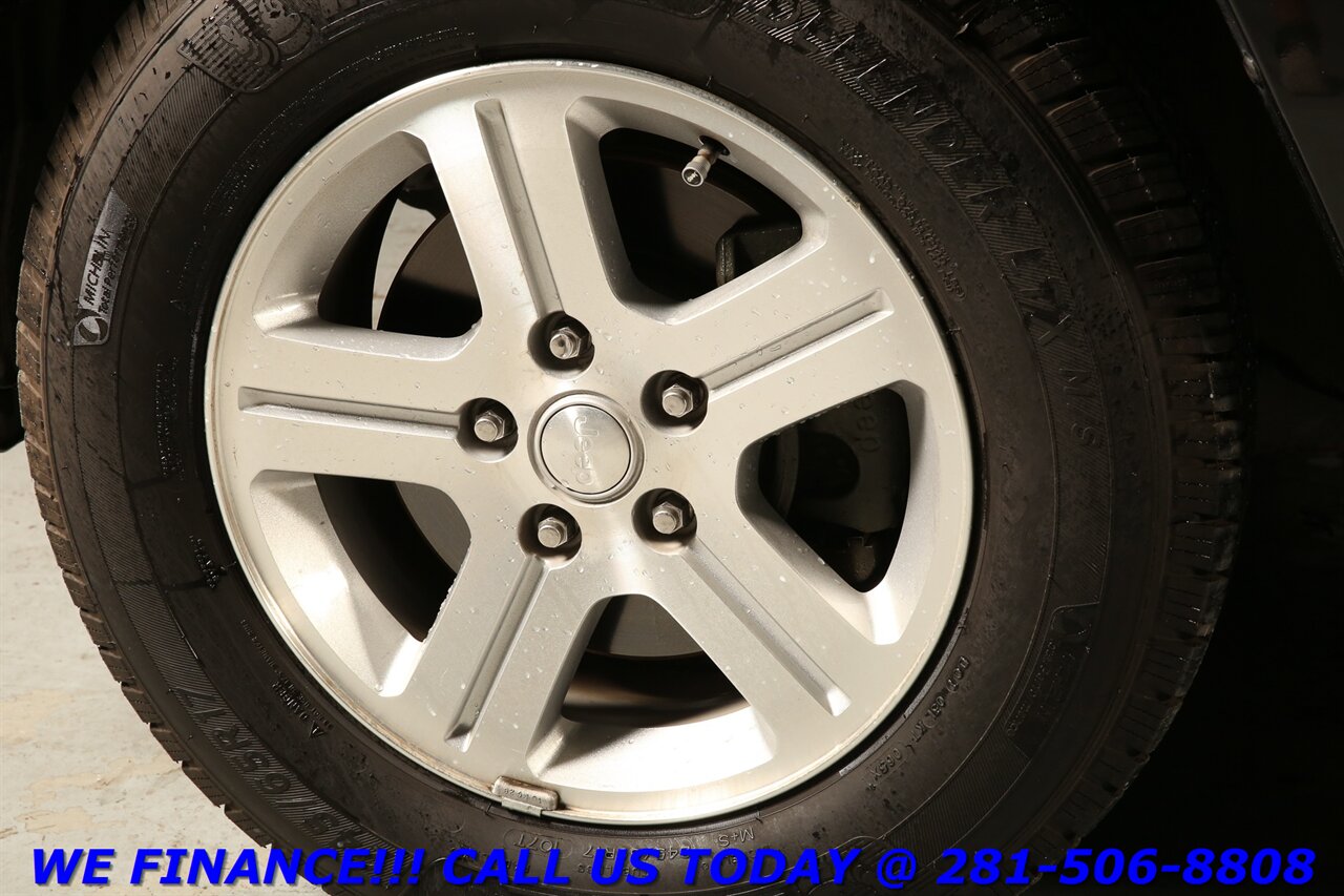 2009 Jeep Commander 2009 Limited 5.7L HEMI NAV DVD SUN BOSTON ACOUSTIC   - Photo 25 - Houston, TX 77031