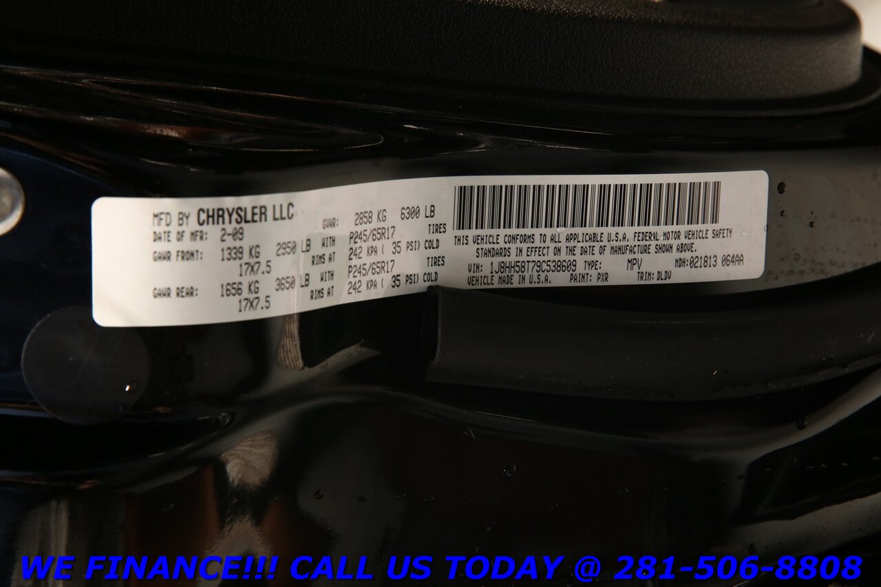 2009 Jeep Commander 2009 Limited 5.7L HEMI NAV DVD SUN BOSTON ACOUSTIC   - Photo 28 - Houston, TX 77031