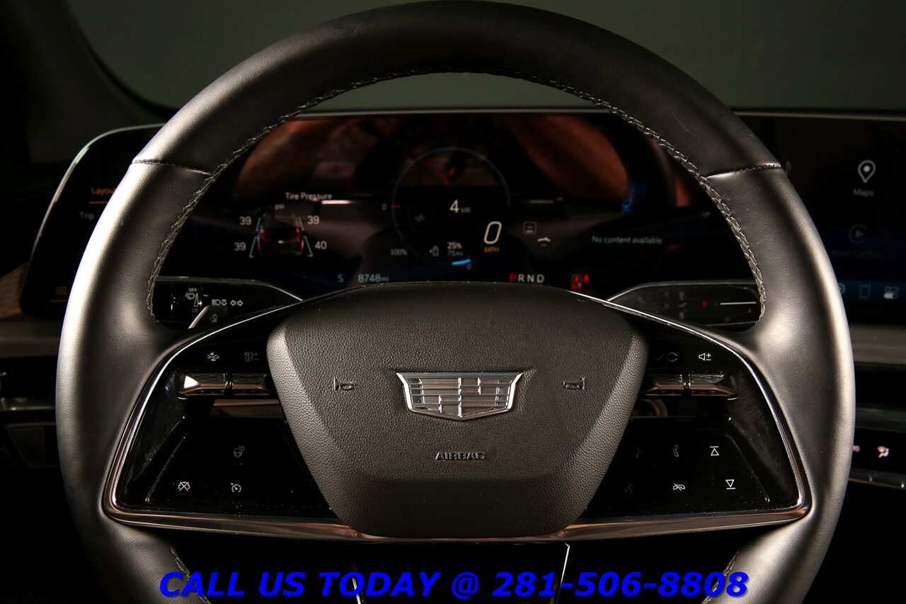 2024 Cadillac LYRIQ 2024 Sport AWD 500HP NAV PANO ADAPTCRUISE 8K Mi   - Photo 14 - Houston, TX 77031