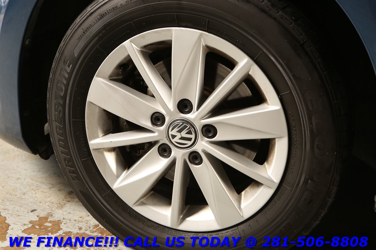 2016 Volkswagen Golf 2016 TSI CAMERA BLUETOOTH ROOF RAILS 84K - Photo 24 - Houston, TX 77031