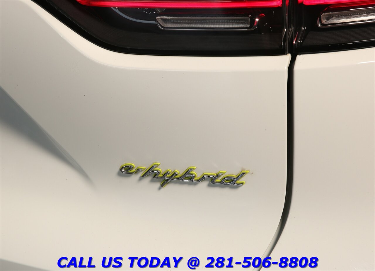 2019 Porsche Cayenne 2019 E-Hybrid AWD PREM+ PKG NAV PANO ADAPT 42K MLS - Photo 30 - Houston, TX 77031