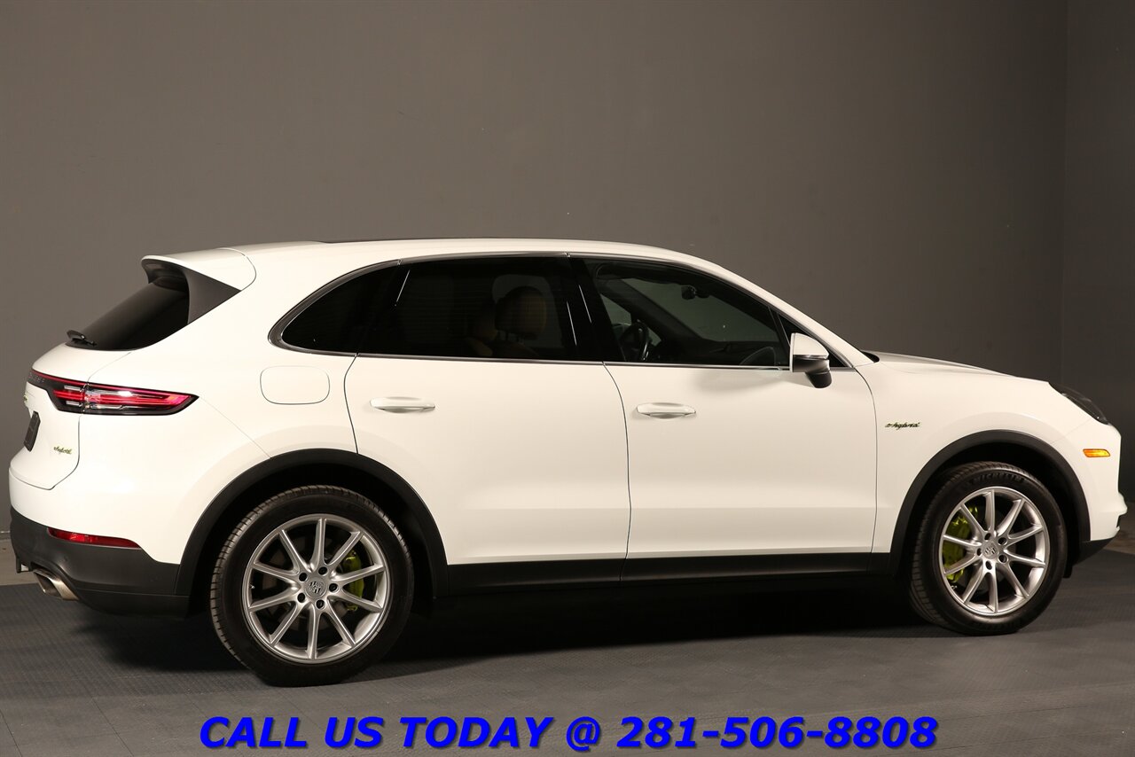 2019 Porsche Cayenne 2019 E-Hybrid AWD PREM+ PKG NAV PANO ADAPT 42K MLS - Photo 6 - Houston, TX 77031