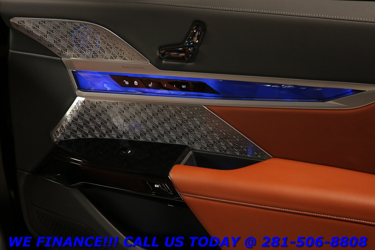 2023 BMW 2023 760i xDrive M-Sport AWD NAV HUD PANO 21K MLS   - Photo 33 - Houston, TX 77031