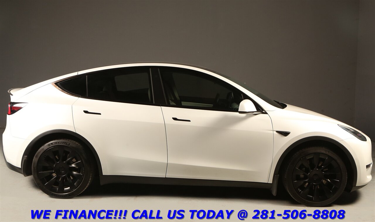 2021 Tesla Model Y 2021 Long Range AWD FSD ACCEL BOOST NAV PANO   - Photo 26 - Houston, TX 77031