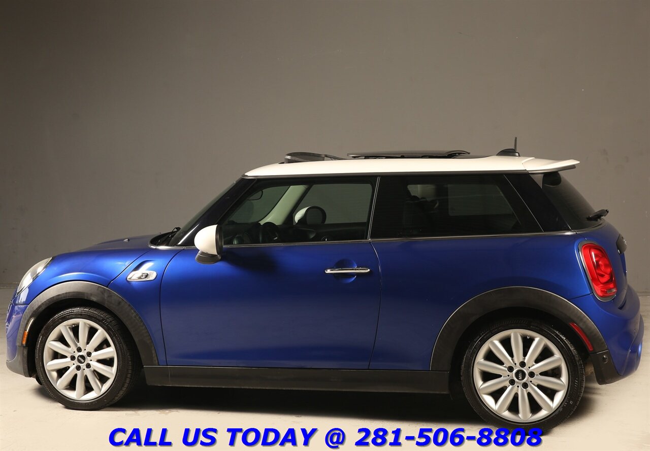 2019 MINI Cooper S 2019 SIGNATURE JCW NAV PANO SPORT AUTO CAM 39K MLS   - Photo 2 - Houston, TX 77031