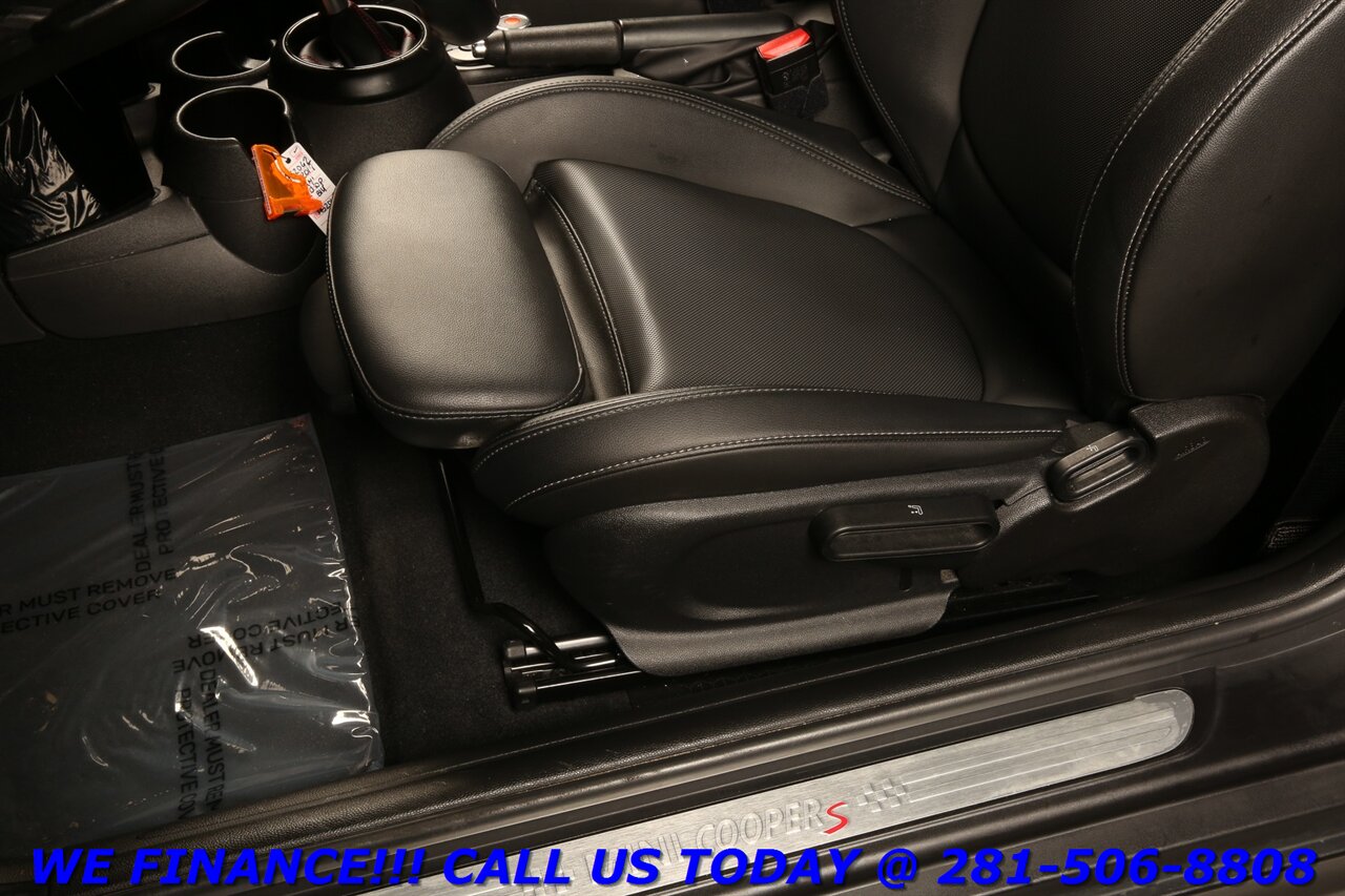 2019 MINI Cooper S 2019 SIGNATURE JCW NAV PANO SPORT AUTO CAM 39K MLS   - Photo 12 - Houston, TX 77031