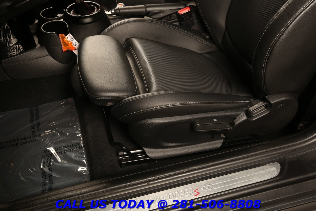 2019 MINI Cooper S 2019 SIGNATURE JCW NAV PANO SPORT AUTO CAM 39K MLS   - Photo 13 - Houston, TX 77031