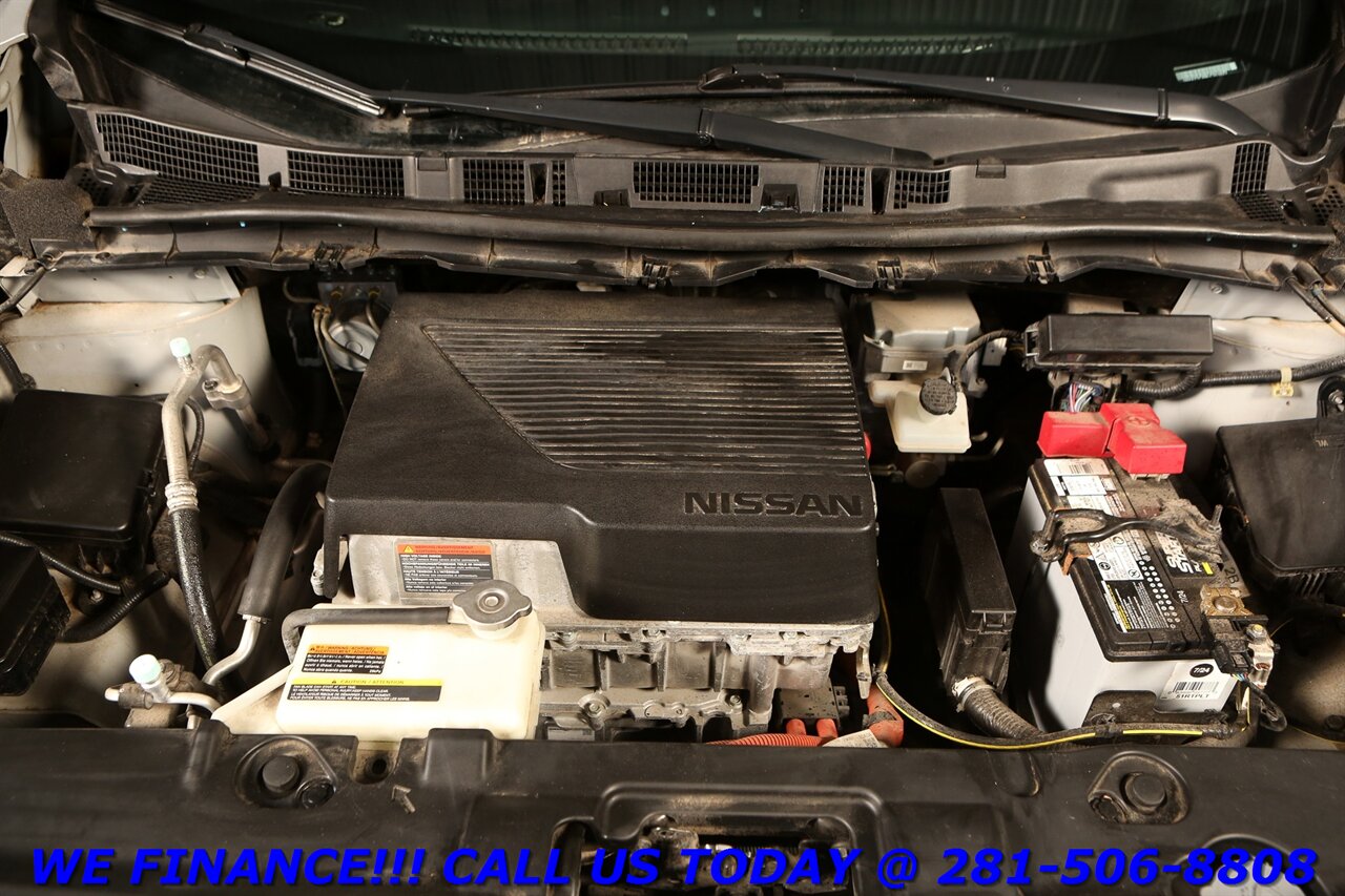 2020 Nissan LEAF 2020 SV TECH QUICK CHARGE NAV INTEL CRUISE 51K MLS   - Photo 25 - Houston, TX 77031