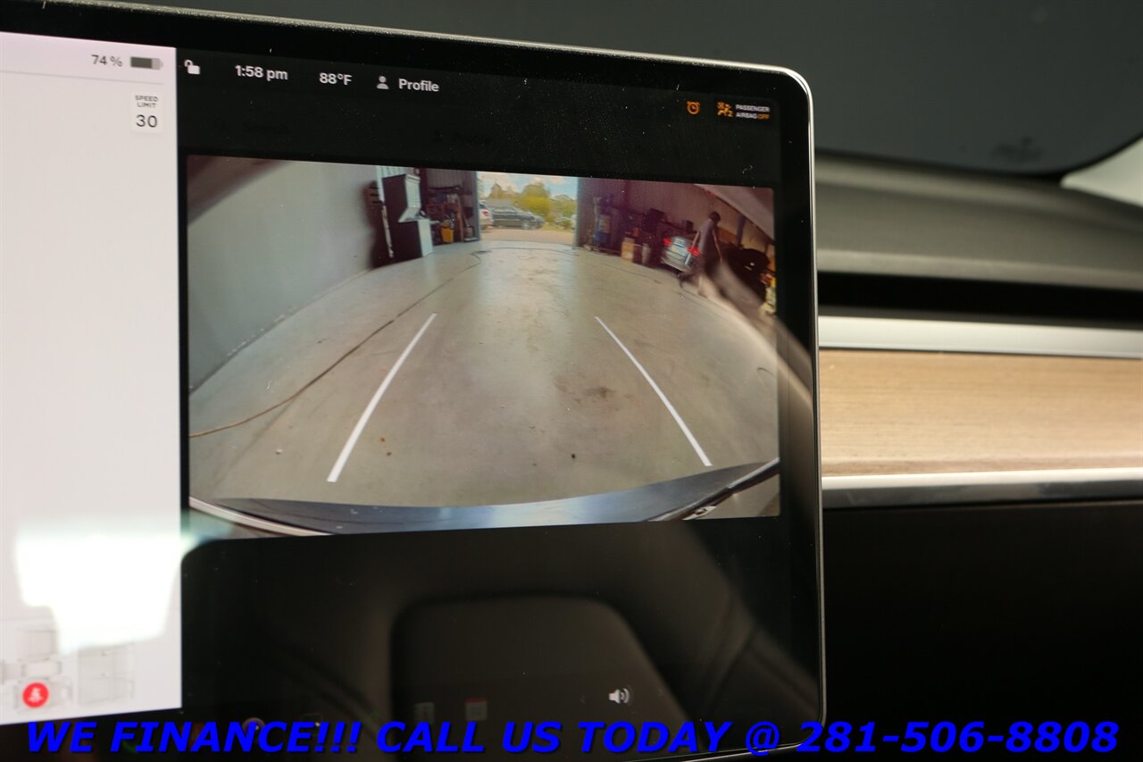 2018 Tesla Model 3 2018 Long Range AUTOPILOT NAV PANO BLIND 51K   - Photo 18 - Houston, TX 77031