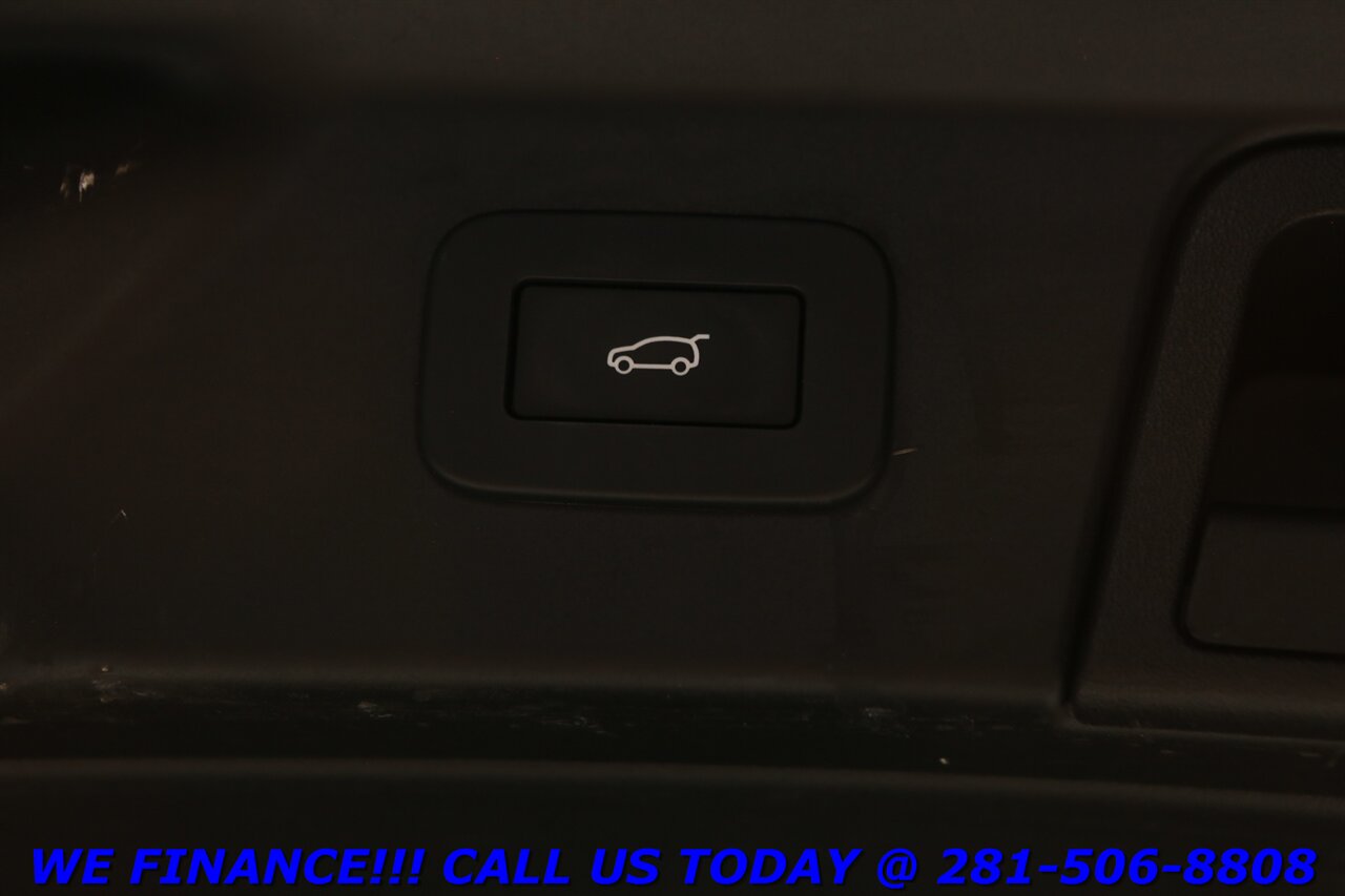 2023 Land Rover Range Rover Velar 2023 P250 R-Dynamic S AWD NAV PANO BLIND 32K MLS - Photo 28 - Houston, TX 77031